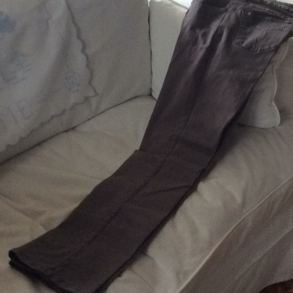 Jeans - Picture 2 of 4